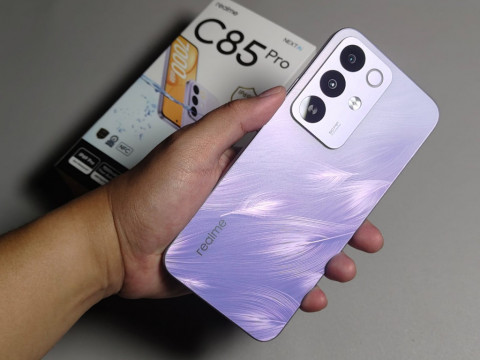 Rekomendasi HP Kelas Mid-range Murah Baterai 7000 mAh dan Kencang