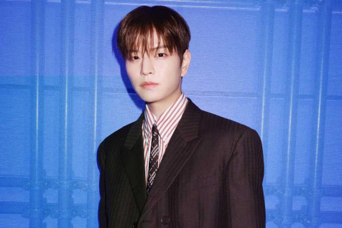 Seungmin Stray Kids Alami Retak Tulang Pergelangan Kaki