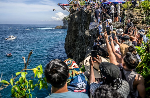 Red Bull Cliff Diving 2026 di Bali Pecah! Nusa Penida Jadi Sorotan Dunia