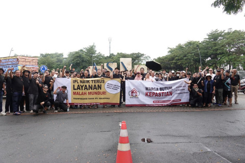 Ratusan Warga Perumahan Elite Asya Gelar Aksi Damai, Tuntut Transparansi Aset