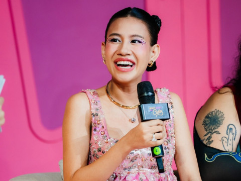 Shenina Cinnamon Borong Semua Album Solo BLACKPINK karena 'Diracuni' Artis Ini