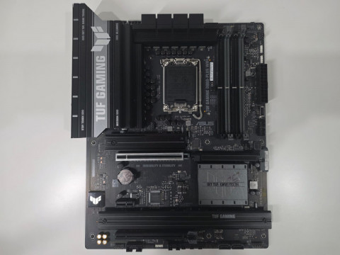 Asus TUF Gaming B860-Plus WiFi, Duet Pas Intel Core Ultra 200S