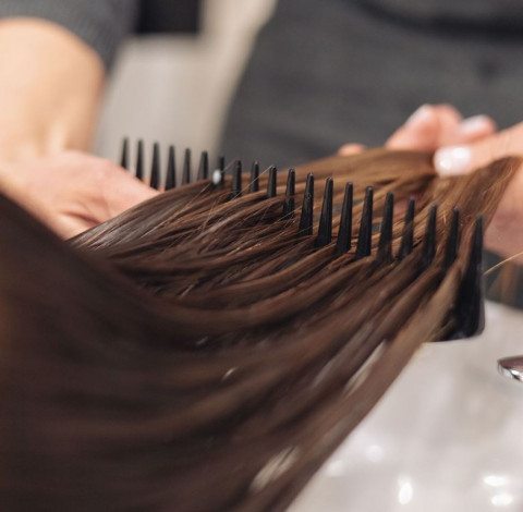 Solusi Anti-Rontok buat Moms: Natur Hair Care X RS Pilihan Kini Hadir!
