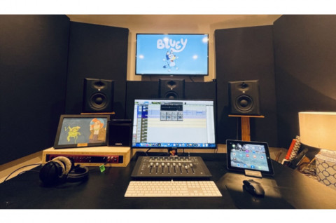 Dan Brumm Ungkap Peran Tata Suara Bluey dengan Dukungan Sennheiser dan Neumann