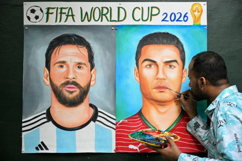 Kita (Tidak) Sedang Kehilangan Messi dan Ronaldo