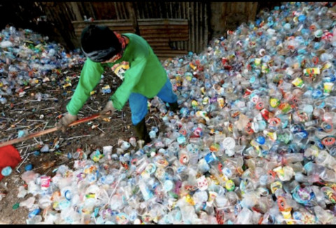 Hati-Hati Bupati Buang Sampah Sembarangan Bisa Dipenjara !
