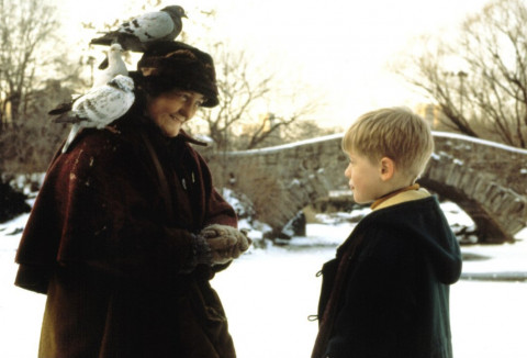 Brenda Fricker Pemeran Pigeon Lady di Film Home Alone 2 Meninggal