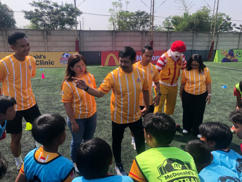 McDonald's Football Clinic Hadir di Bandung, 200 Anak Dilatih Indra Sjafri