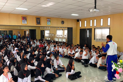 Honda Masuk Ke Sekolah, Berikan Materi Safety Riding Saat MPLS