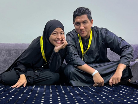 Suami Bereaksi Usai Tantri Kotak Dipeluk Orang Tak Dikenal di Panggung