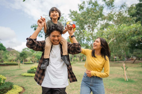 Hari Anak Nasional: Dana Pendidikan Saja Tak Cukup, Orang Tua Perlu Siapkan Ini
