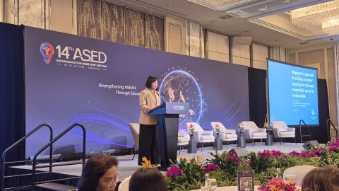 Bukan Dikte, Singapura Buka-bukaan Resep Siapkan Kapasitas Guru Hadapi Era AI
