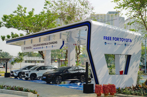 <i>In This Economy</i>, Toyota Bikin Parkir & SPKLU Gratis di Summarecon Mall Bekasi