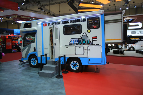 Jajago Punya Campervan Baru Berbasis Isuzu ELF NLR, 'Diparkir' di GIIAS 2026