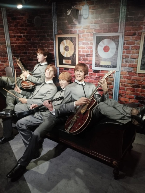 Ada Soekarno dan Jokowi! Mengintip Keseruan Madame Tussauds Hong Kong di Victoria Peak