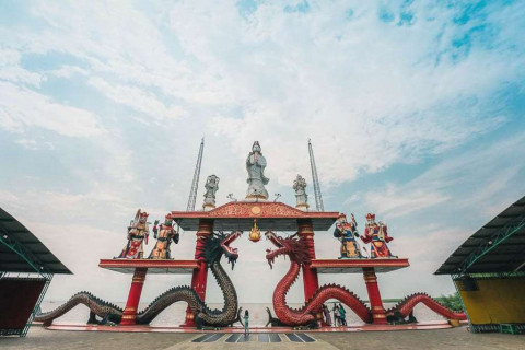 Wajib Masuk Bucket List! 3 Lokasi Keren di Surabaya yang Bikin Takjub