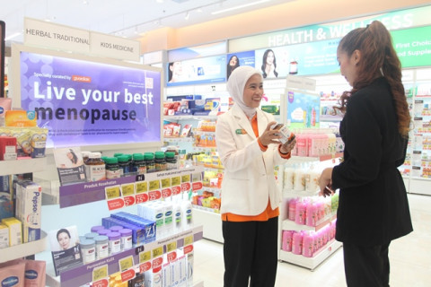 Dukung Perempuan dalam Masa Menopause dengan Sehat