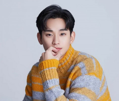 Kembali ke Dunia Hiburan, Kim Soo Hyun Banjir Tawaran Pekerjaan