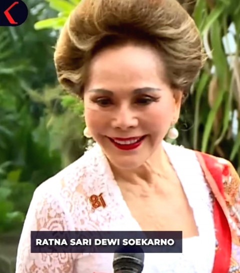 Pesona Ratna Sari Dewi Soekarno Pakai Kebaya Putih di Hut ke-81 RI