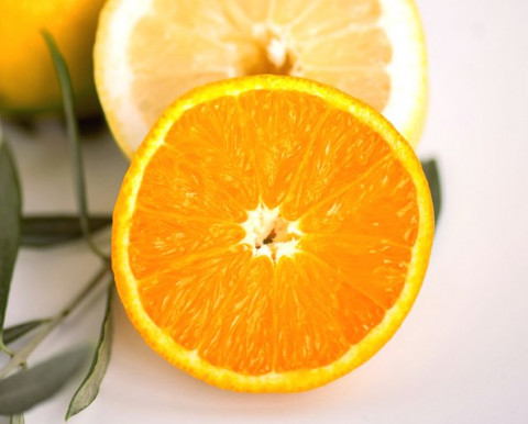 Biar Muka Gak Layu, Yuk Nabung Kolagen Alami Lewat Buah Segar Ini