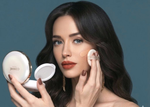4 Bedak 'Sakti' Buat Basmi Bekas Luka, Muka Langsung Glow Up!