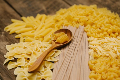 Mengenal 10 Jenis Pasta dan Bentuknya, dari Spageti hingga Ravioli