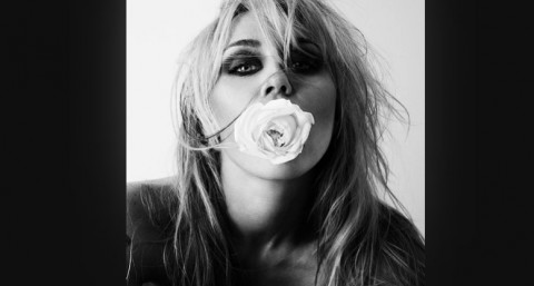 Mengupas Makna Lagu “Bass Persuades” Miley Cyrus