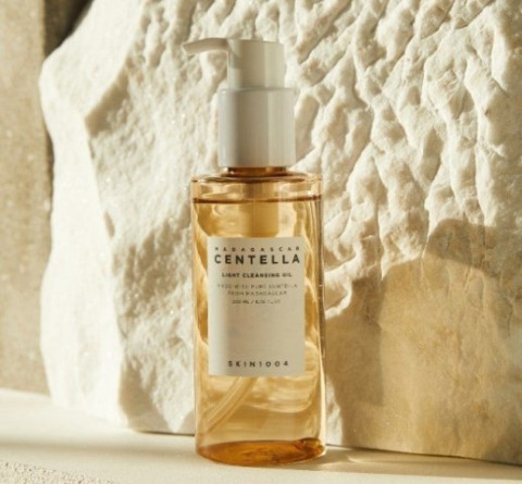 Ini 4 Cleansing Oil Plant-Based yang Aman Pol Tanpa Bikin Iritasi