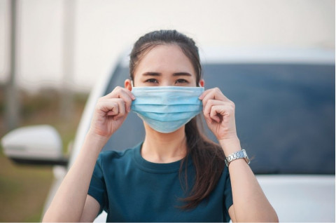 Stop Pakai Masker Biasa! Ini Jenis Masker Wajib Pas Erupsi Gunung Berapi
