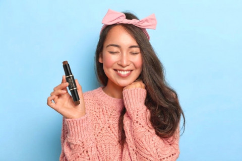 Hempas Pipi Tembem! 4 Contour Pemula yang Gak Bikin Menor