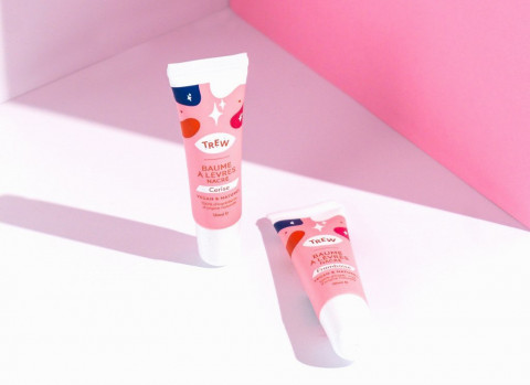 Muka Glowing Bibir Remang-remang, 4 Lip Balm SPF Ini Penyelamat kamu