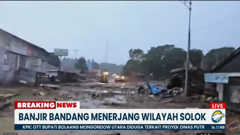 Banjir Bandang Terjang Kabupaten Solok, Jalur Utama Nasional Masih Ditangani