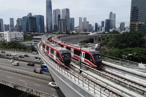 Bingung Saat Naik LRT ? Berikut Rute Lengkapnya