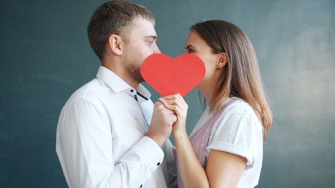 Awas Patah Hati! Ini 5 Cara agar Tak Kecintaan Sendiri di Awal Pacaran
