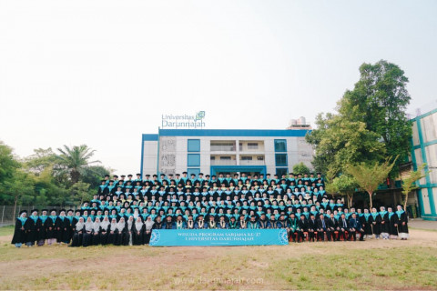 Wisuda UDN 2026: 213 Sarjana Pesantren Siap Tembus Karier Global