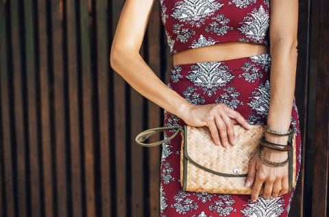 Top Berita Gaya: Beda Batik Klasik dan Modern hingga Menjaga Kesehatan Anabul
