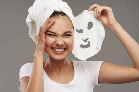 5 Masker Ini Mengandung PDRN, Bikin Kulit Lebih Glowing!
