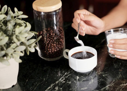 Normal Sugar, Less Sugar, atau No Sugar? Begini Cara Memilih Kadar Gula Kopi