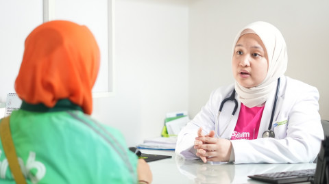 Ajak 500 Driver Perempuan Cek Kesehatan Payudara lewat Program SELANGKAH