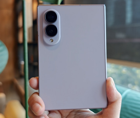 Samsung Dikabarkan Pangkas Produksi Smartphone 30%