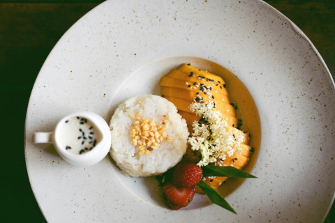 Senggol Dong! Dessert Indonesia Nyabet Peringkat 1 & 3 Se-Asia Tenggara, Bikin Auto Proud!