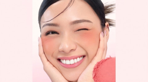 5 Rekomendasi Cream Blush On Ini Murah & Bagus, Gak Bikin Dompet 'Menangis'
