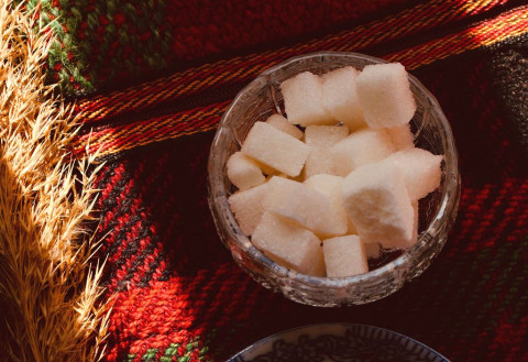 Stevia Vs Gula Aren Vs Pemanis Buatan: Mana Pemanis Sehat & Gak Bikin BB Naik?