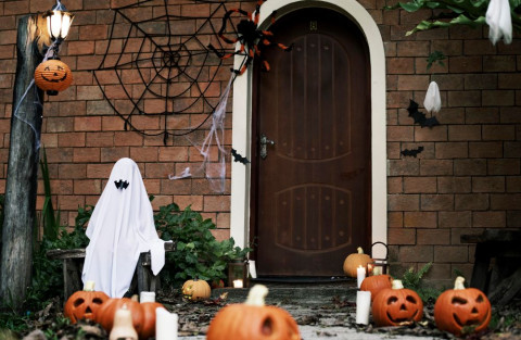 Bikin Suasana Makin Seram dengan 7 Ide Dekorasi Rumah ala Halloween Ini