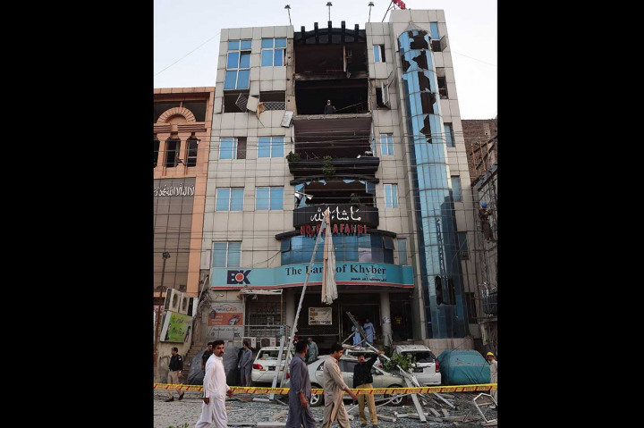 5 Tewas Akibat Ledakan Gas di Hotel Pakistan