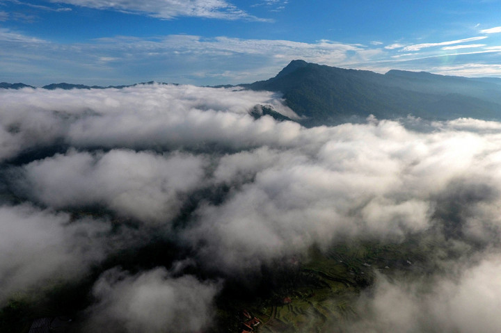 Keindahan Negeri Di Atas Awan Puncak Bangku Ciamis Medcom Id Keindahan Negeri Di Atas Awan Puncak Bangku Ciamis Medcom Id