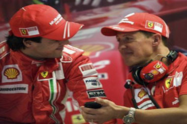 Massa Akan Pakai Helm 'MS' untuk Schumacher