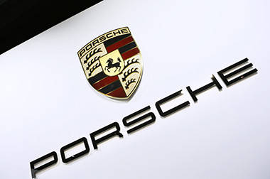 Porsche akan Gunakan Mesin V6 dan V8
