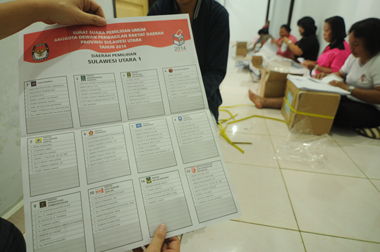 KPU Curigai Kekurangan Logistik di Manado dan Jakarta Timur