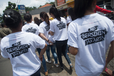 Satpol PP Beri Kesempatan Parpol Bersihkan Atribut